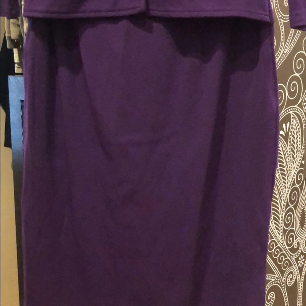 Dress - Picture 3 of 3